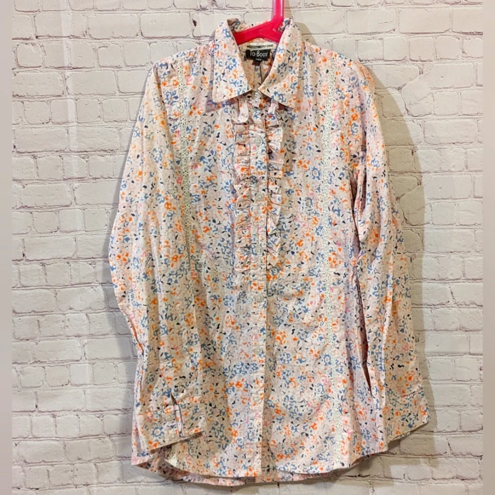 TA-BOOS Pastel Watercolor Concealed Button Ruffled Bodice Collared Blouse